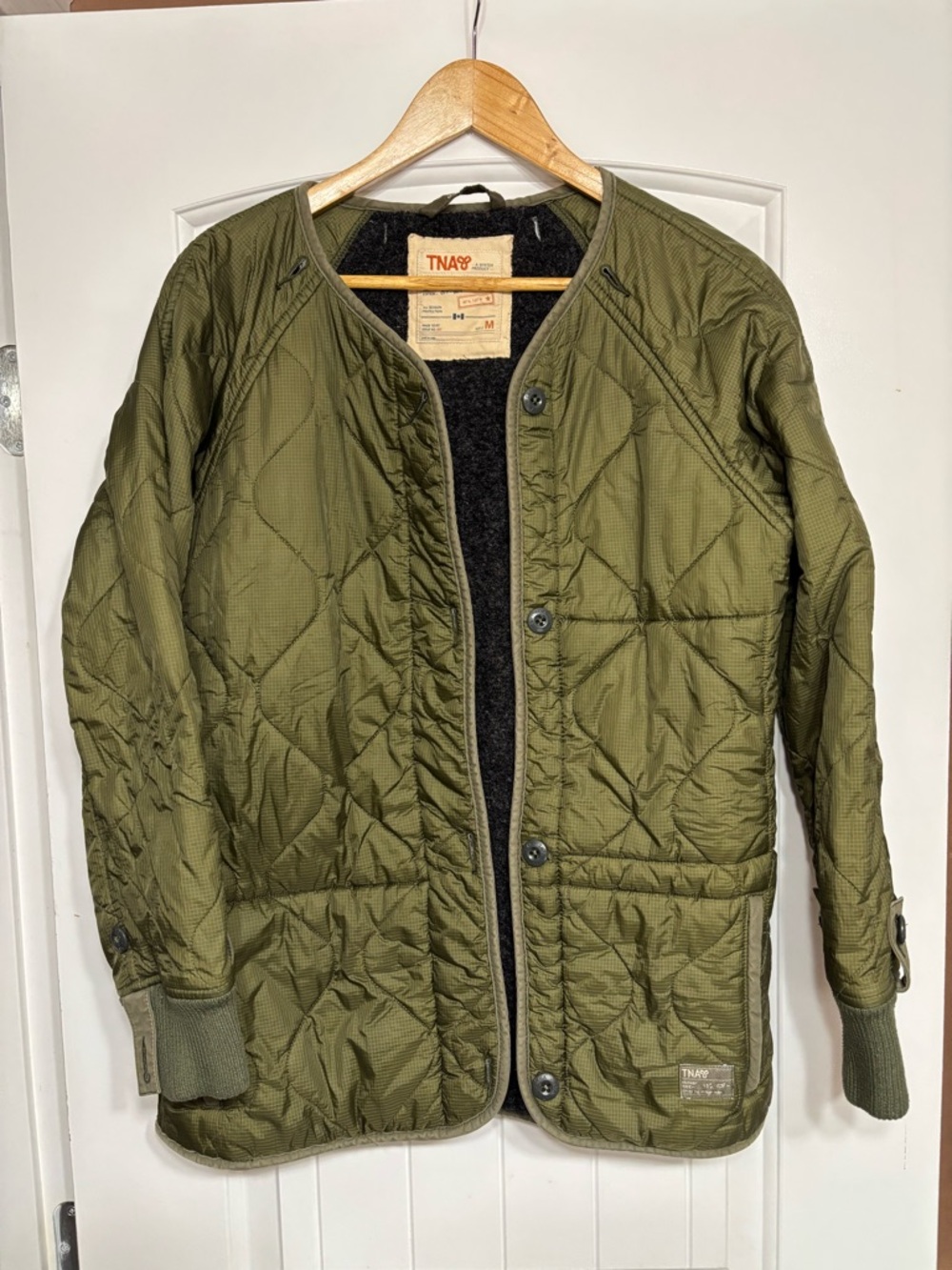 TNA Griffith Green Quilted women’s  Jacket size medium